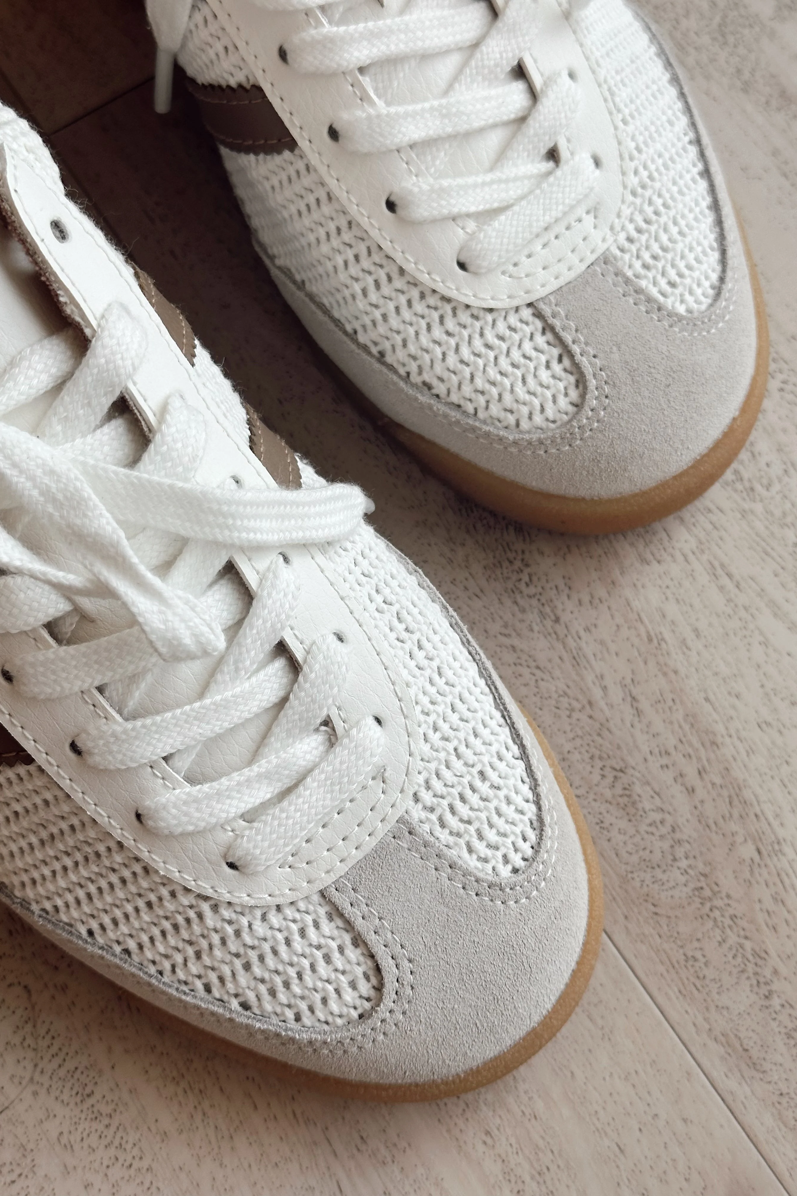 Gola Tornado Zephyr Off White Light Caramel Sneaker - Image 2