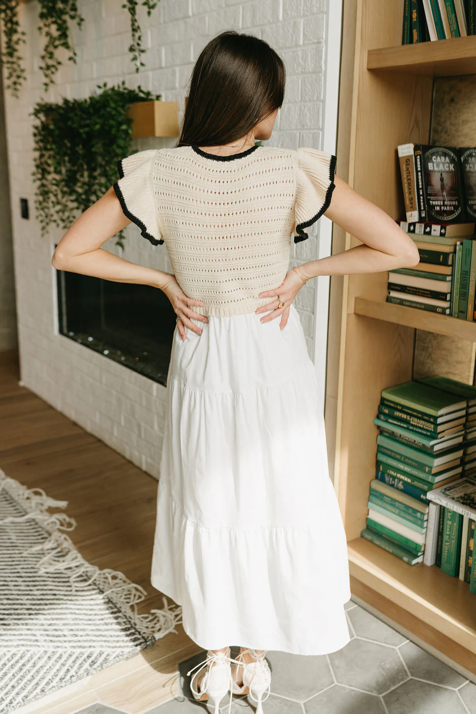 Hadley Taupe & White Midi Dress - Image 4