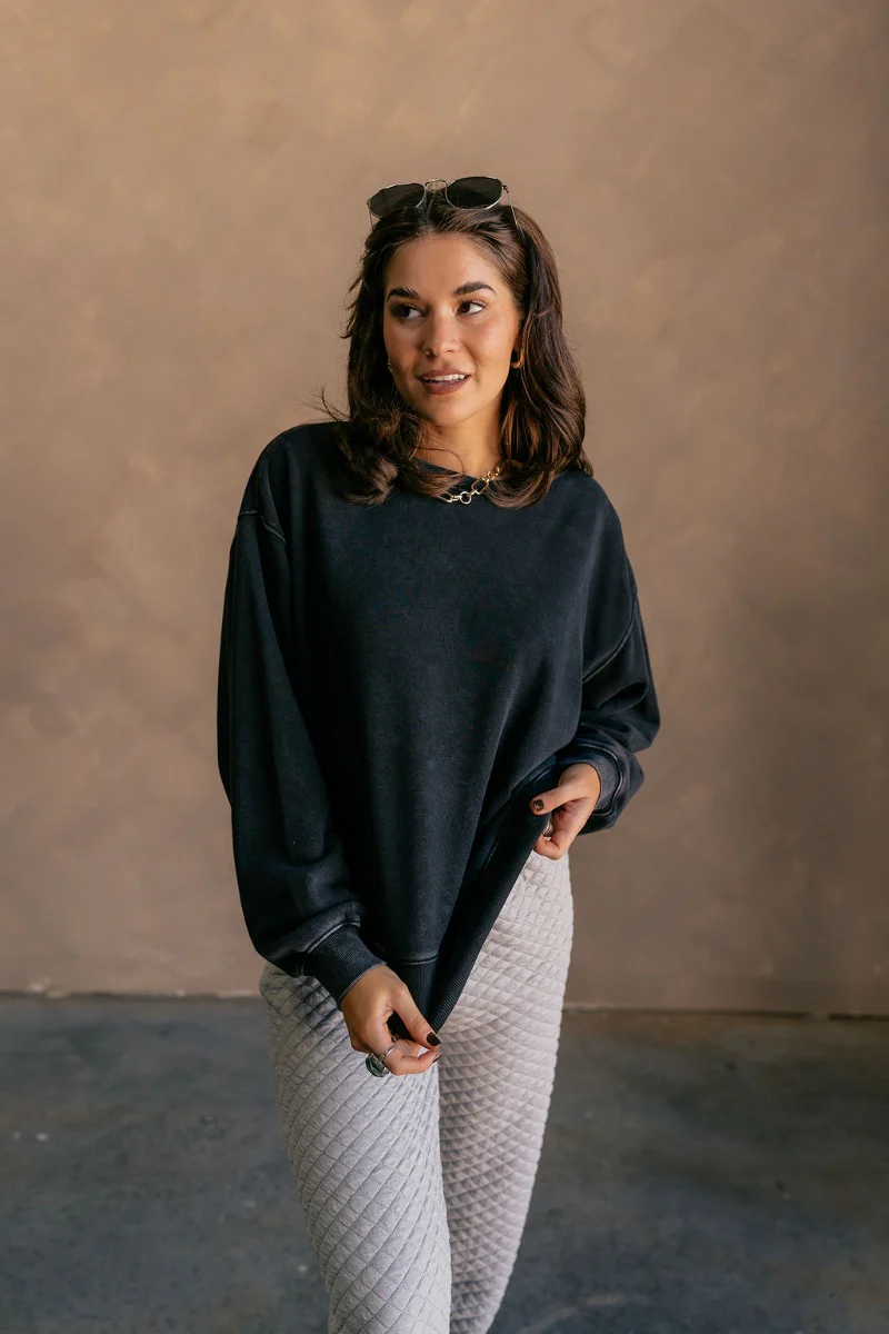 Hannah Black Crew Neck Sweatshirt - Image 3