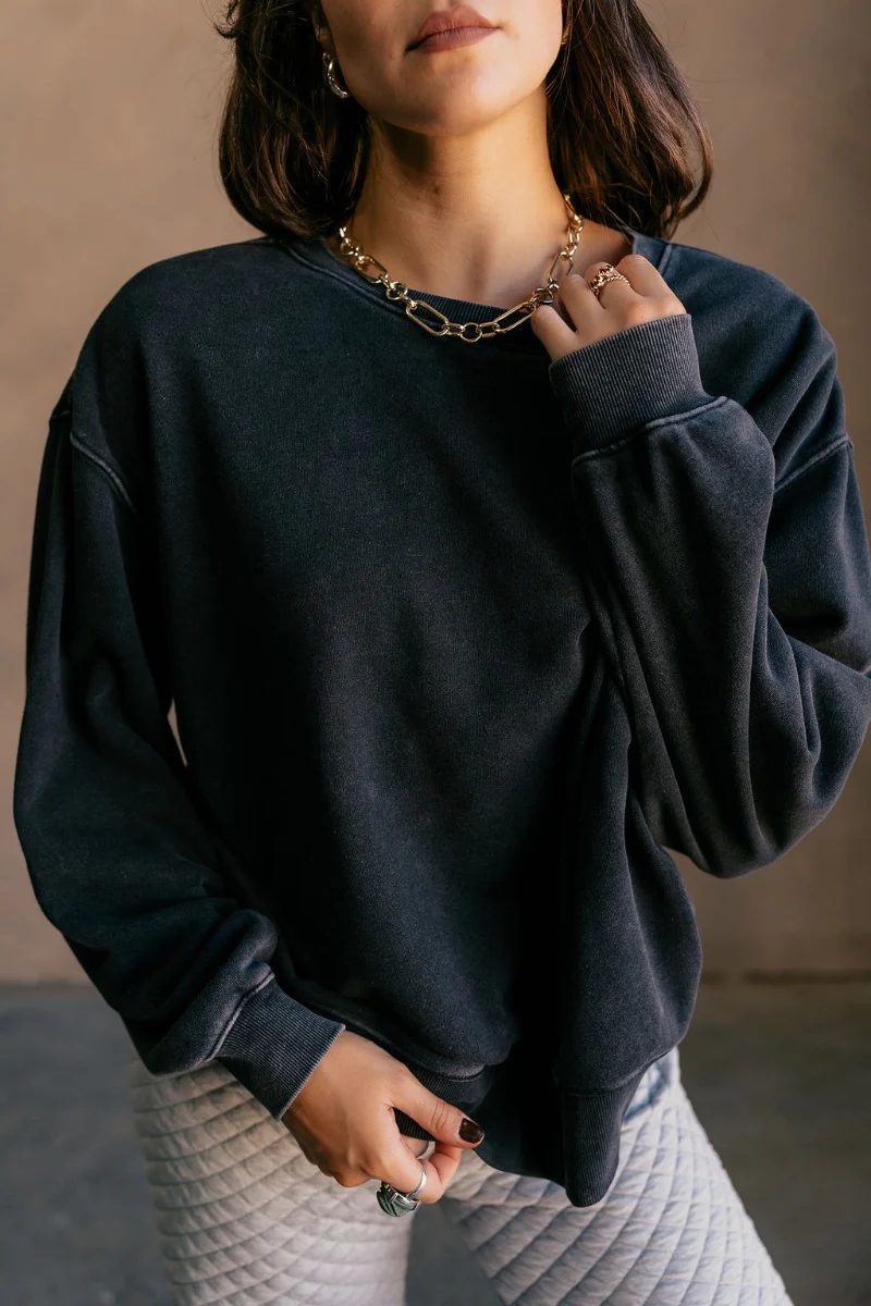 Hannah Black Crew Neck Sweatshirt - Image 4