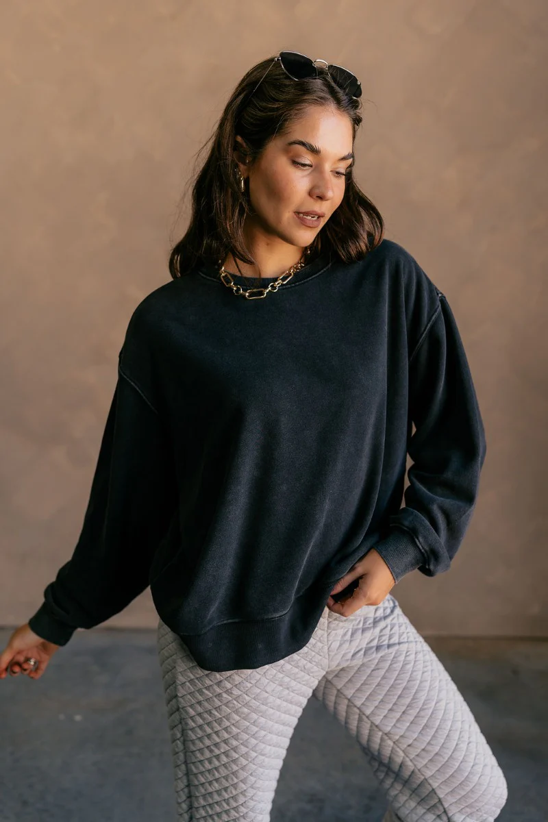 Hannah Black Crew Neck Sweatshirt - Image 6