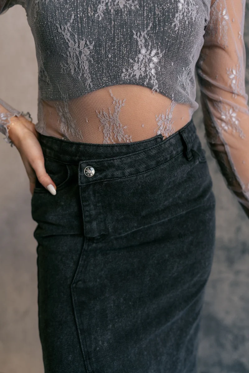Harlow Black Denim Front Slit Midi Skirt - Image 5