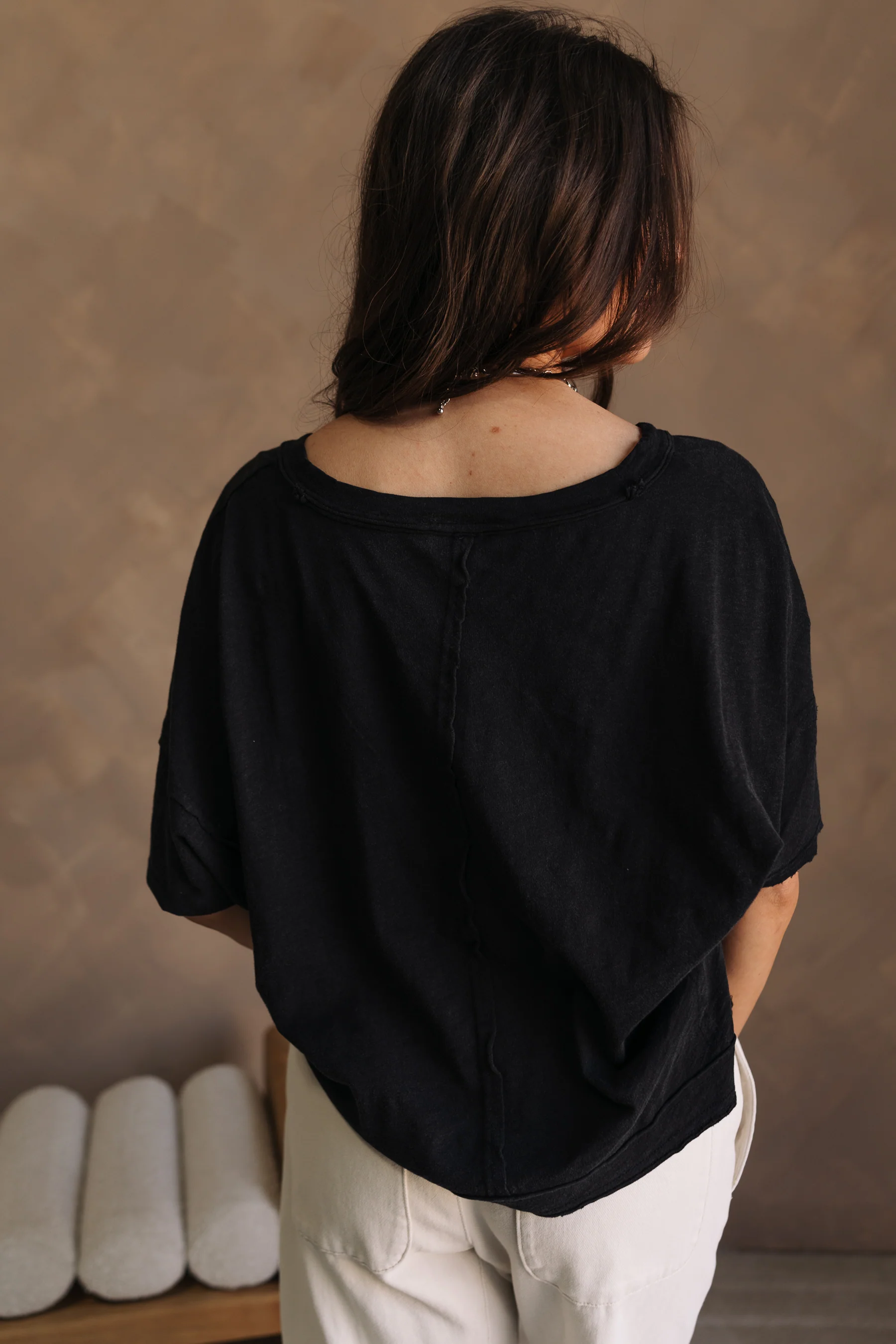 Harlow Black V-Neckline Short Sleeve Top - Image 5