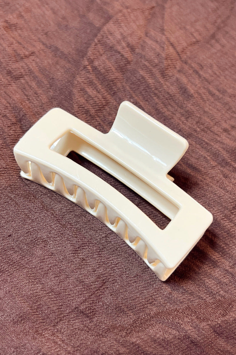 Harper Hair Clip in Cream