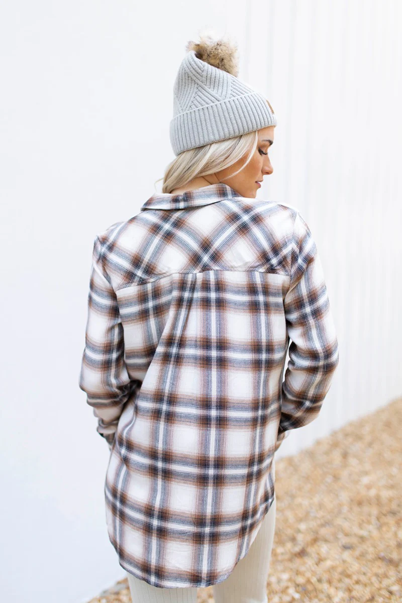 Harvest Dreams Flannel - Image 5