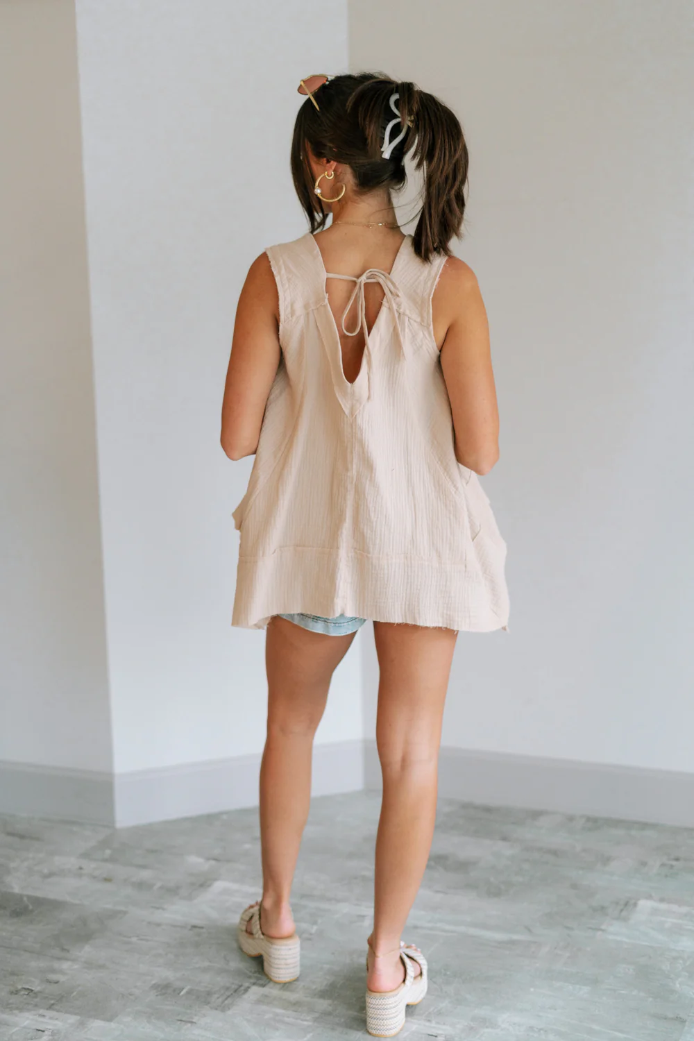 Heidi Light Beige Gauze Sleeveless Top - Image 8
