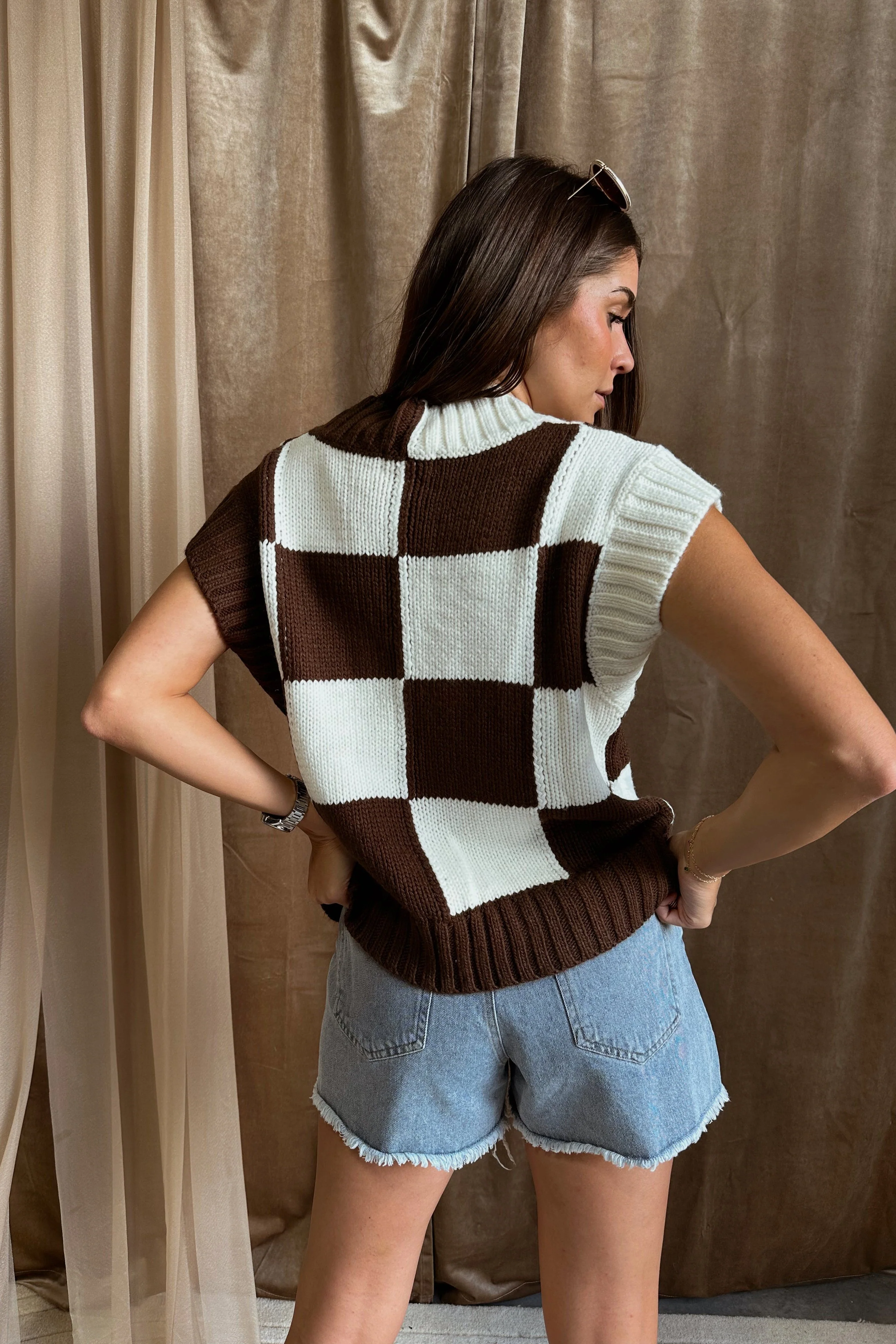 Hillary Brown & White Checkered Sweater - Image 3