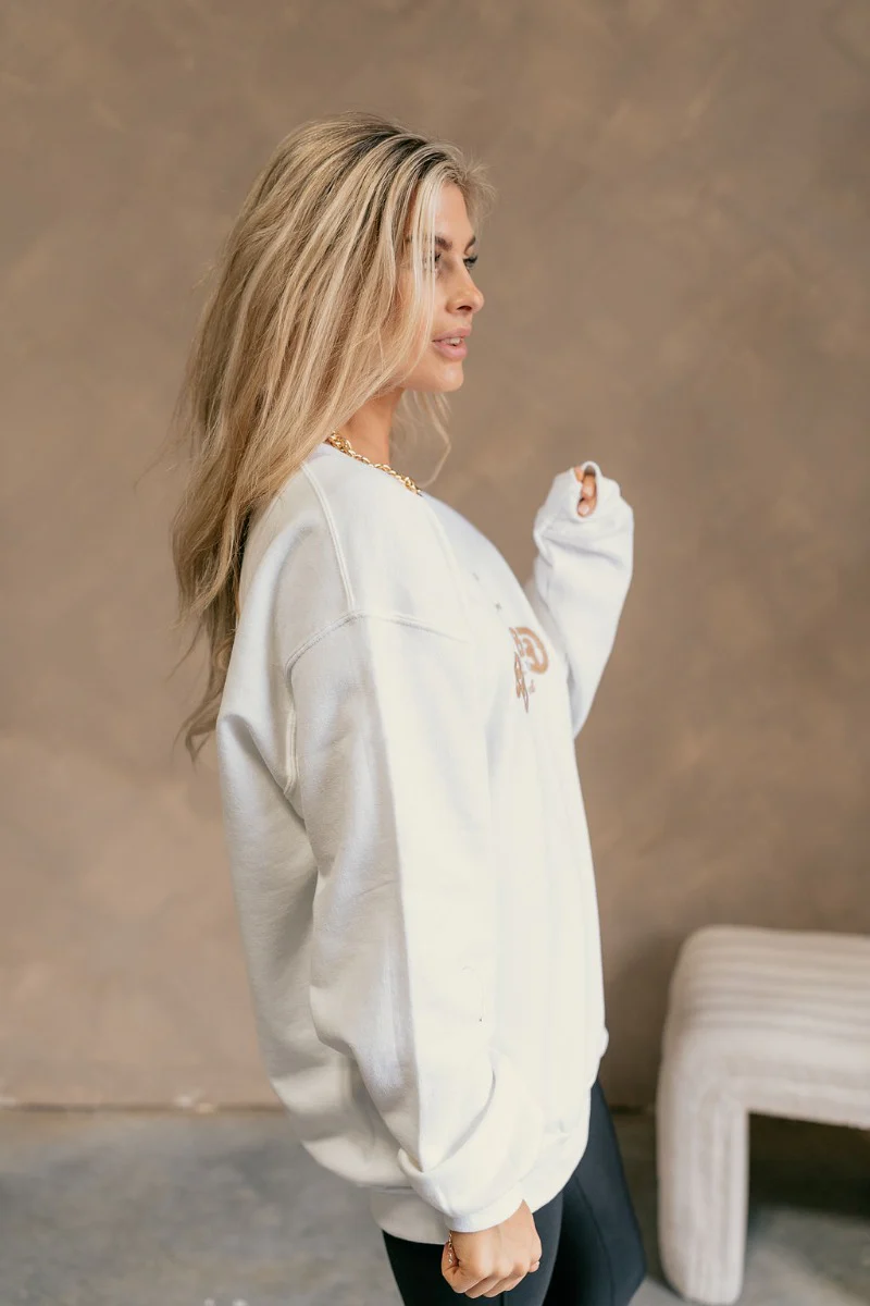 Holly Cream Gingerbread Bakery Sweatshirt - Image 6