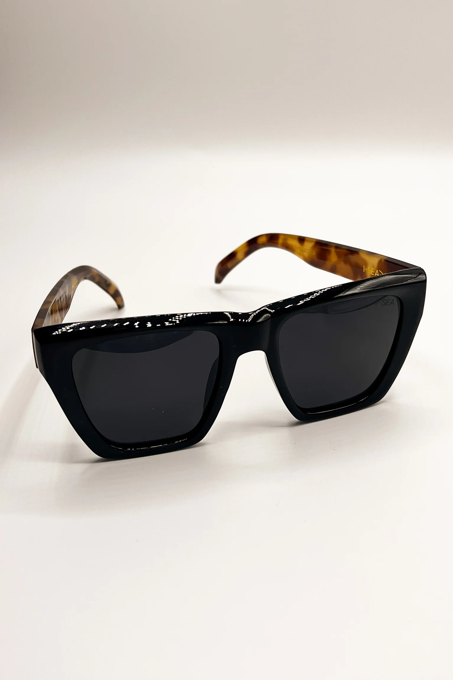 I-SEA: Ava Black & Smoke Polarized Sunglasses - Image 2