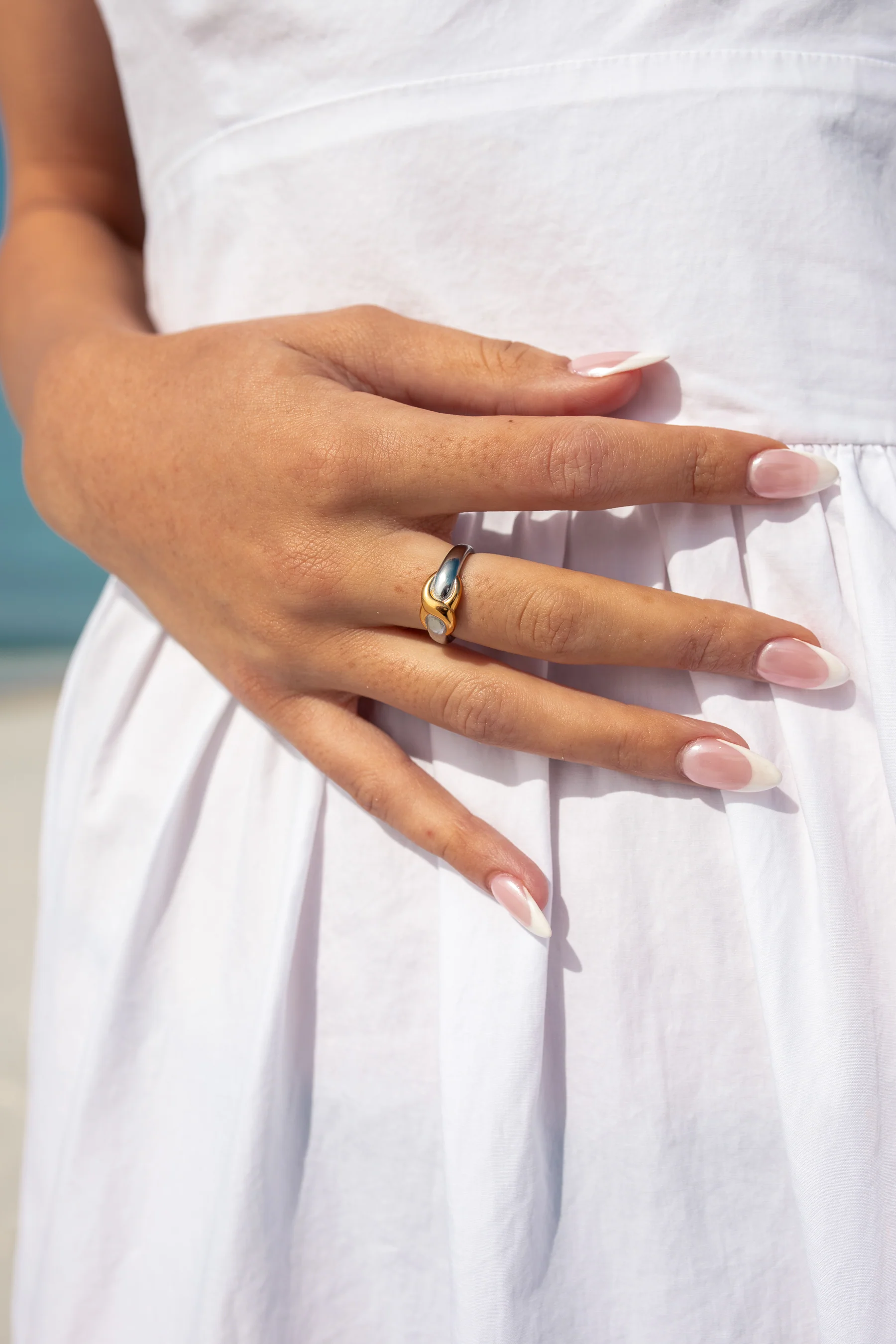 ALCO Interlace Gold & Silver Ring - Image 2
