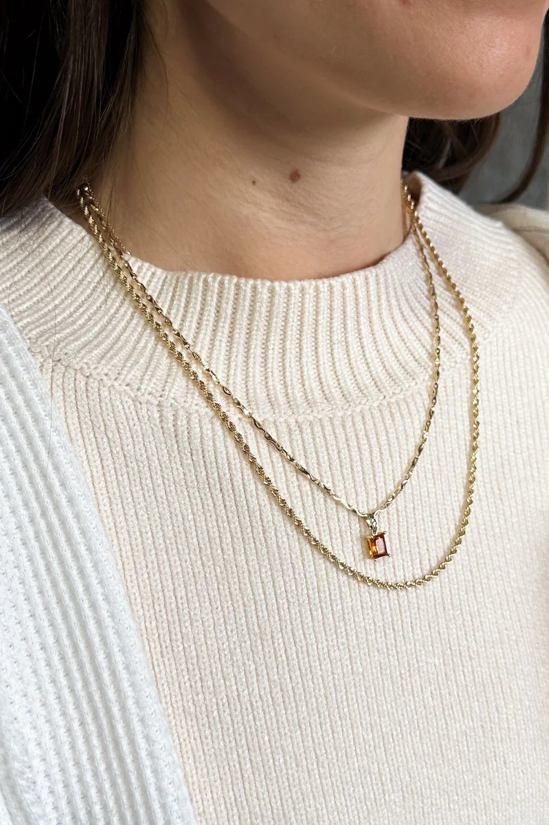 Isla Amber Stone Gold Chain Layer Necklace - Image 2