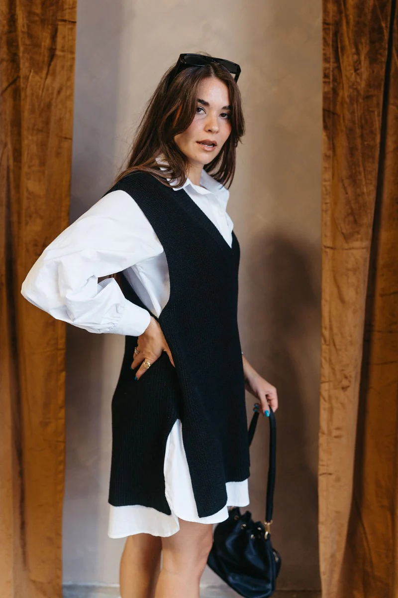 It's Show Time Vest in Black - Image 9