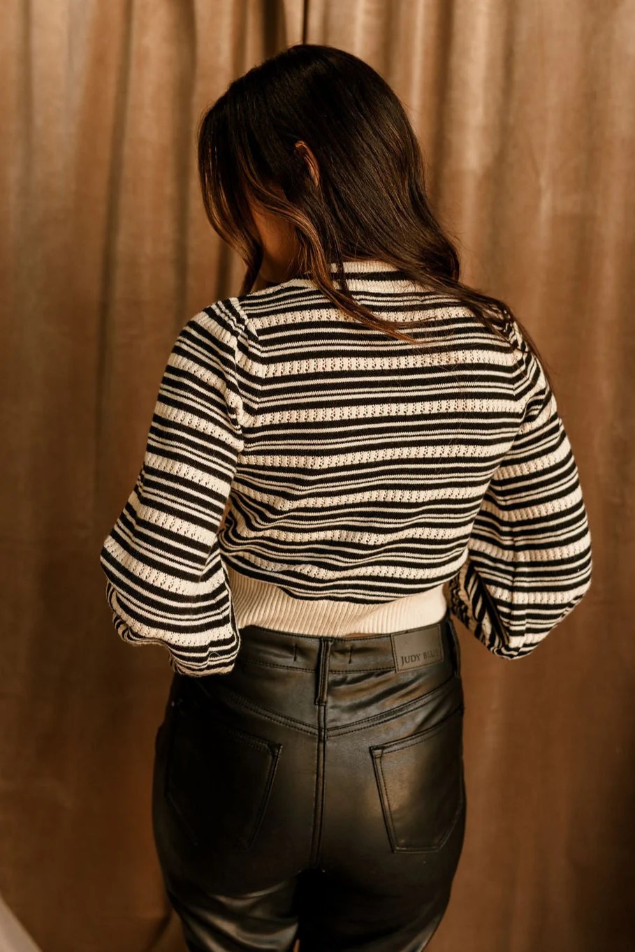Caroline Black & Cream Stripe Bows Cardigan - Image 7