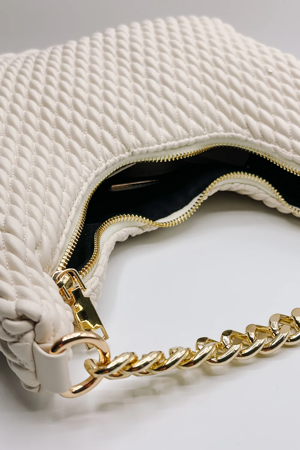 Jade Cream & Gold Chain Strap Purse - Image 2