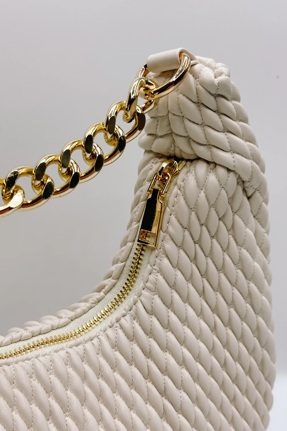Jade Cream & Gold Chain Strap Purse - Image 3