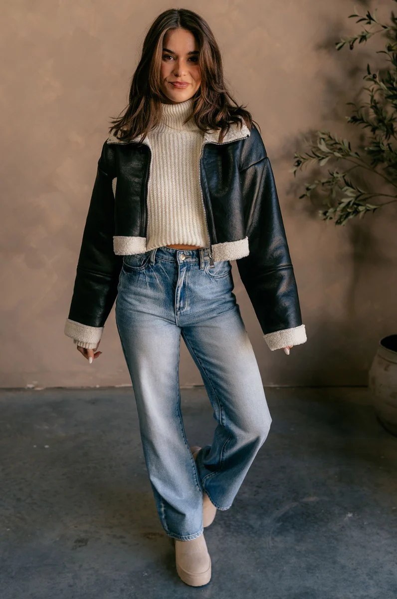 Jamie Black Faux Leather Puffer & Sherpa Cropped Jacket - Image 2