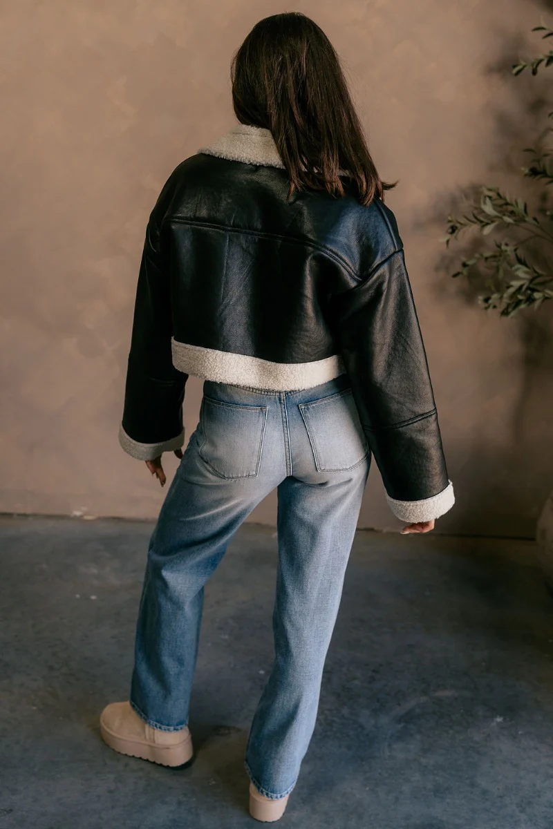 Jamie Black Faux Leather Puffer & Sherpa Cropped Jacket - Image 7
