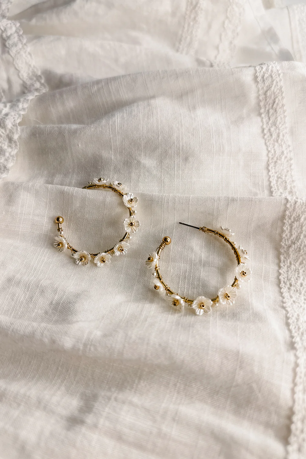Jessie White and Gold Flower Hoop Earring - Image 3