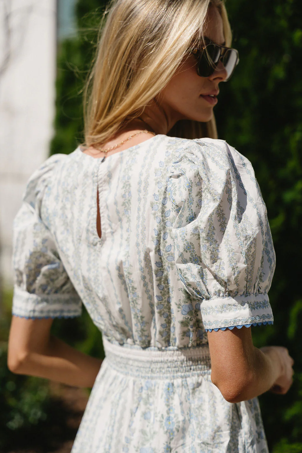 Jordyn White & Blue Floral Tiered Midi Dress - Image 8