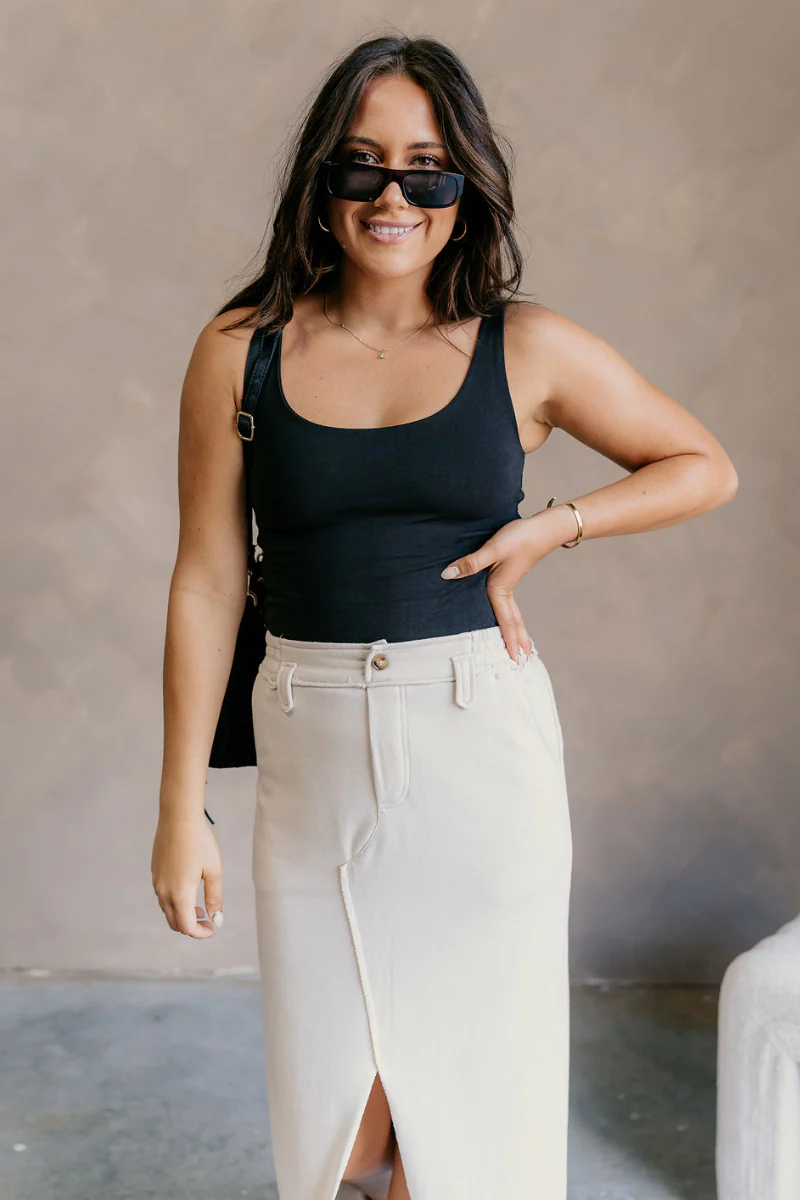 Josie Black Basic Scoop Neck Tank - Image 3