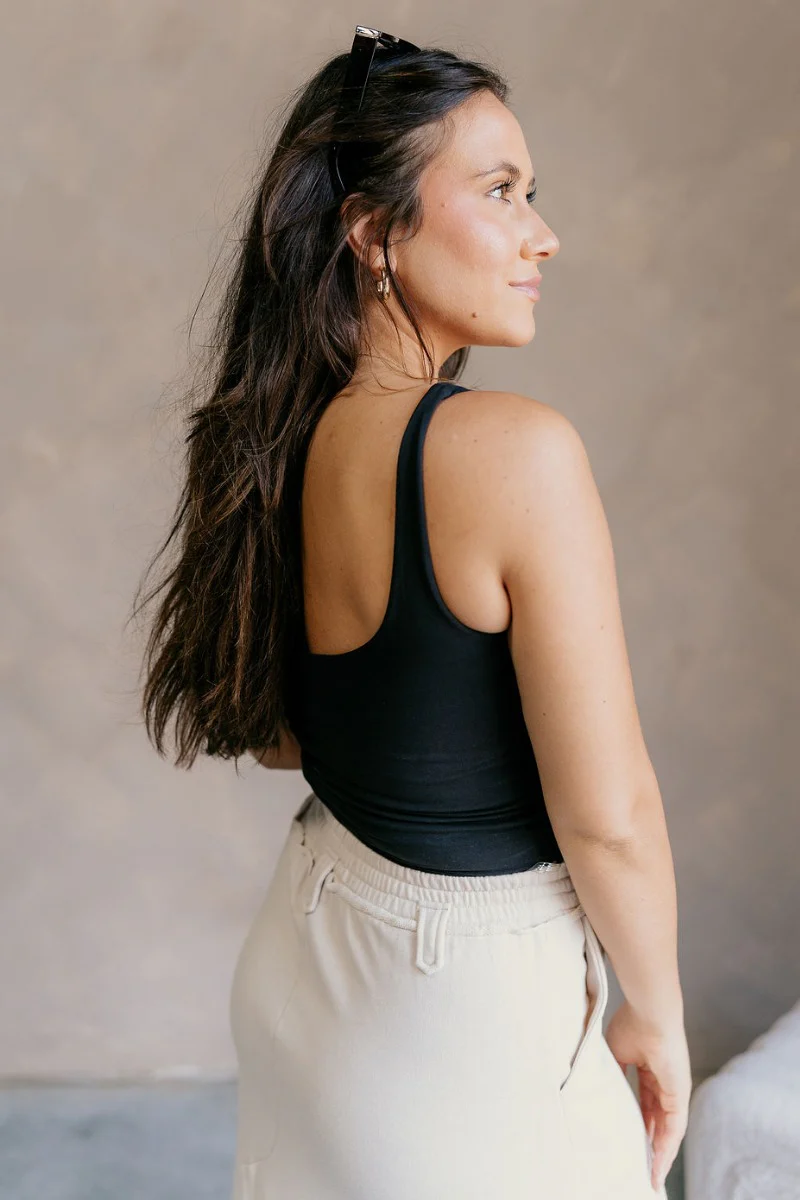 Josie Black Basic Scoop Neck Tank - Image 6