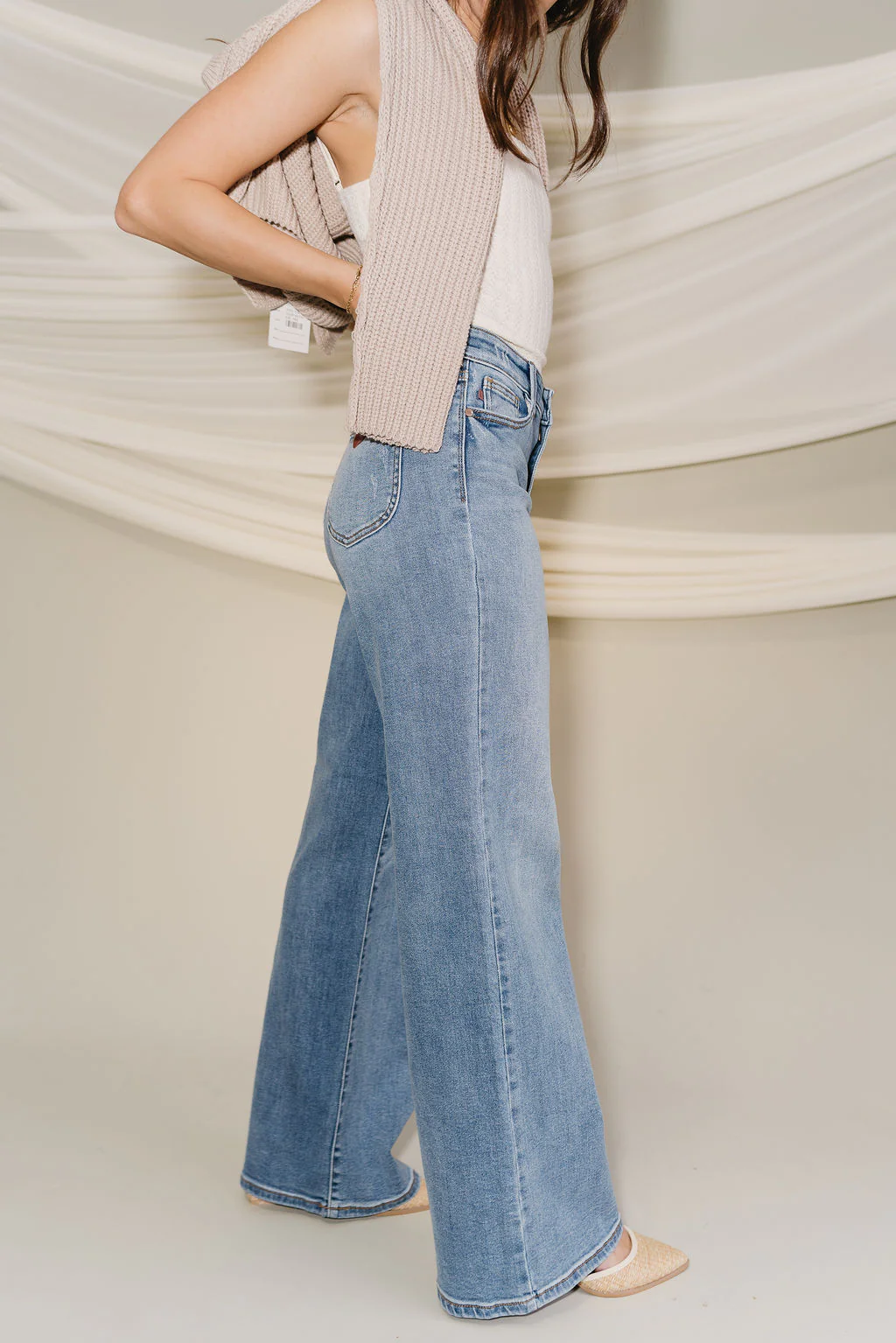 Judy Blue: Ariah Medium Wash Wide Leg Jeans - Image 3