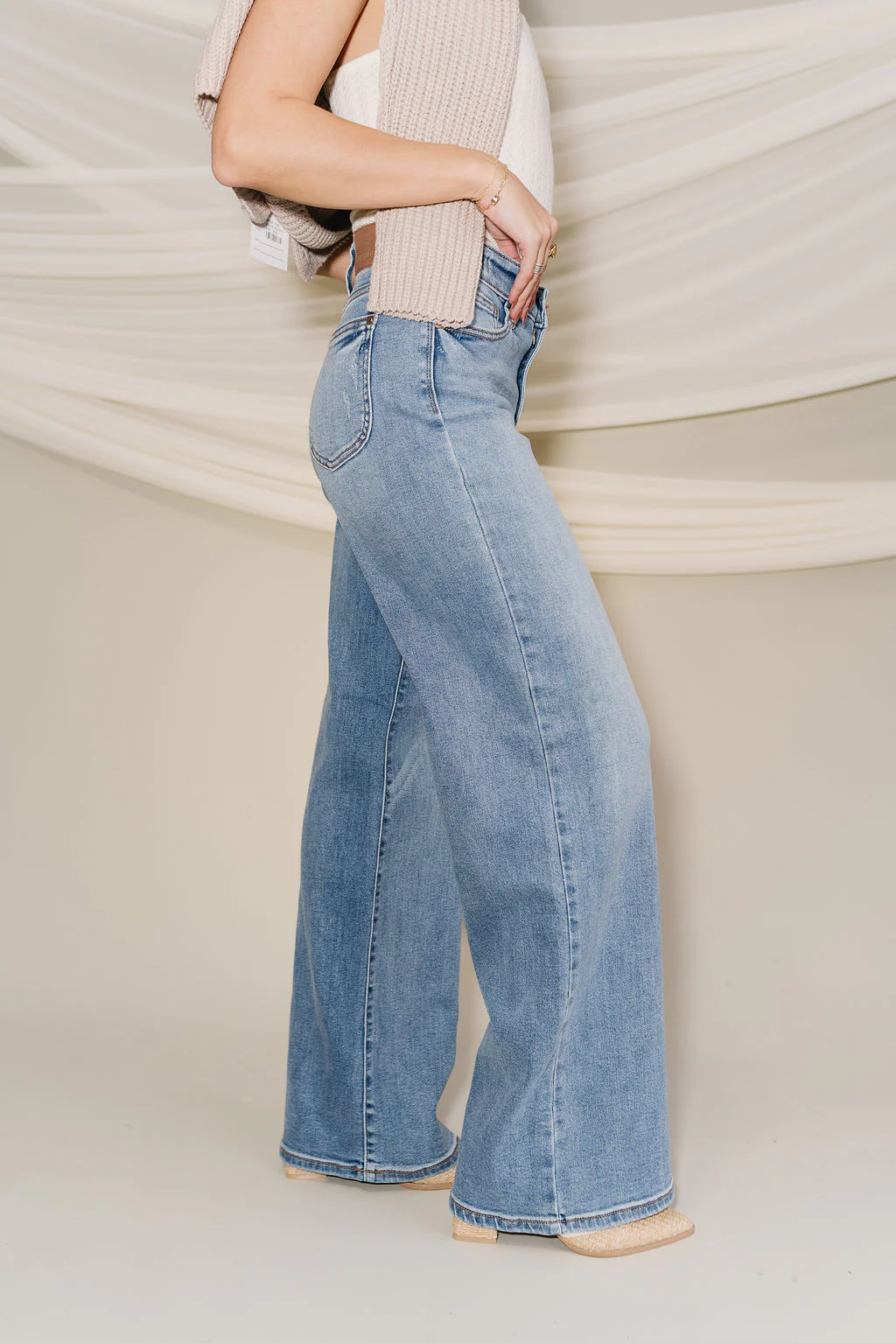Judy Blue: Ariah Medium Wash Wide Leg Jeans - Image 8