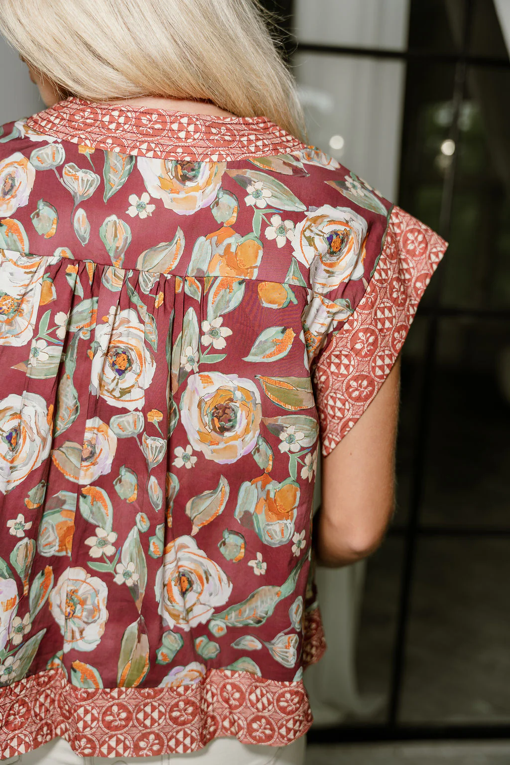 Julia Burgundy Floral Short Sleeve Top - Image 9