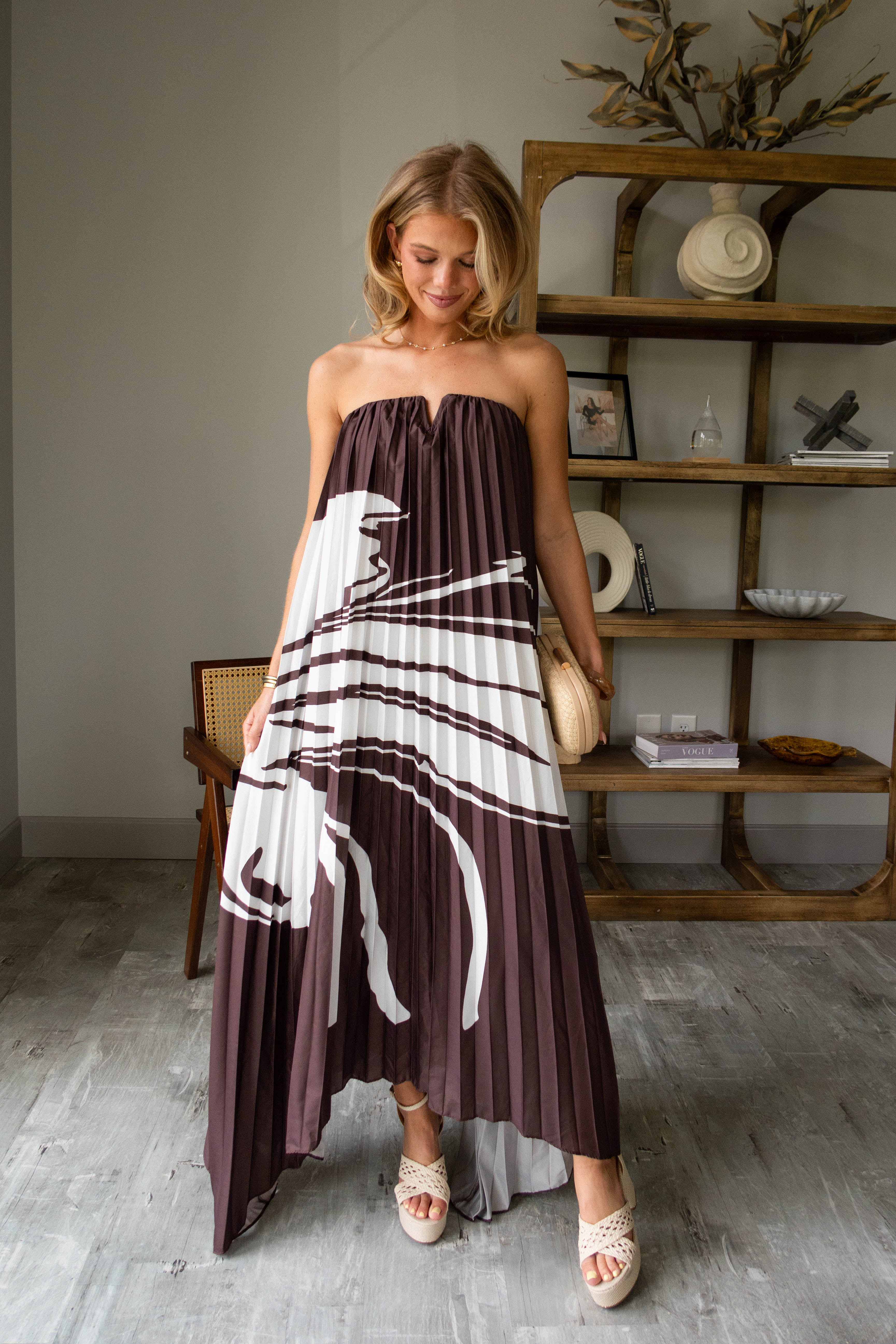 Juliana Brown & White Pleated Midi Dress - Image 5