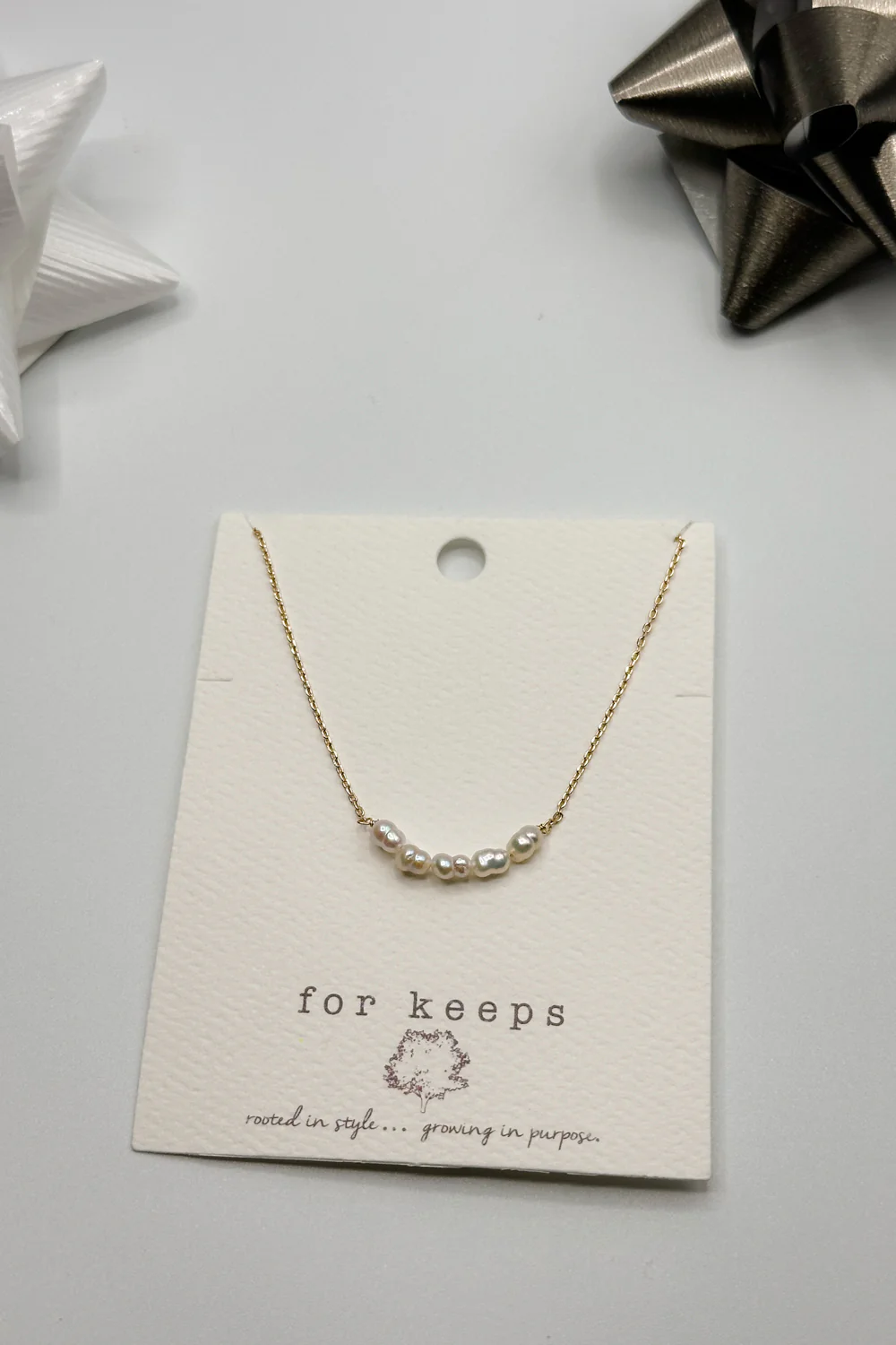 Juliet Gold Chain & Pearls Necklace - Image 3