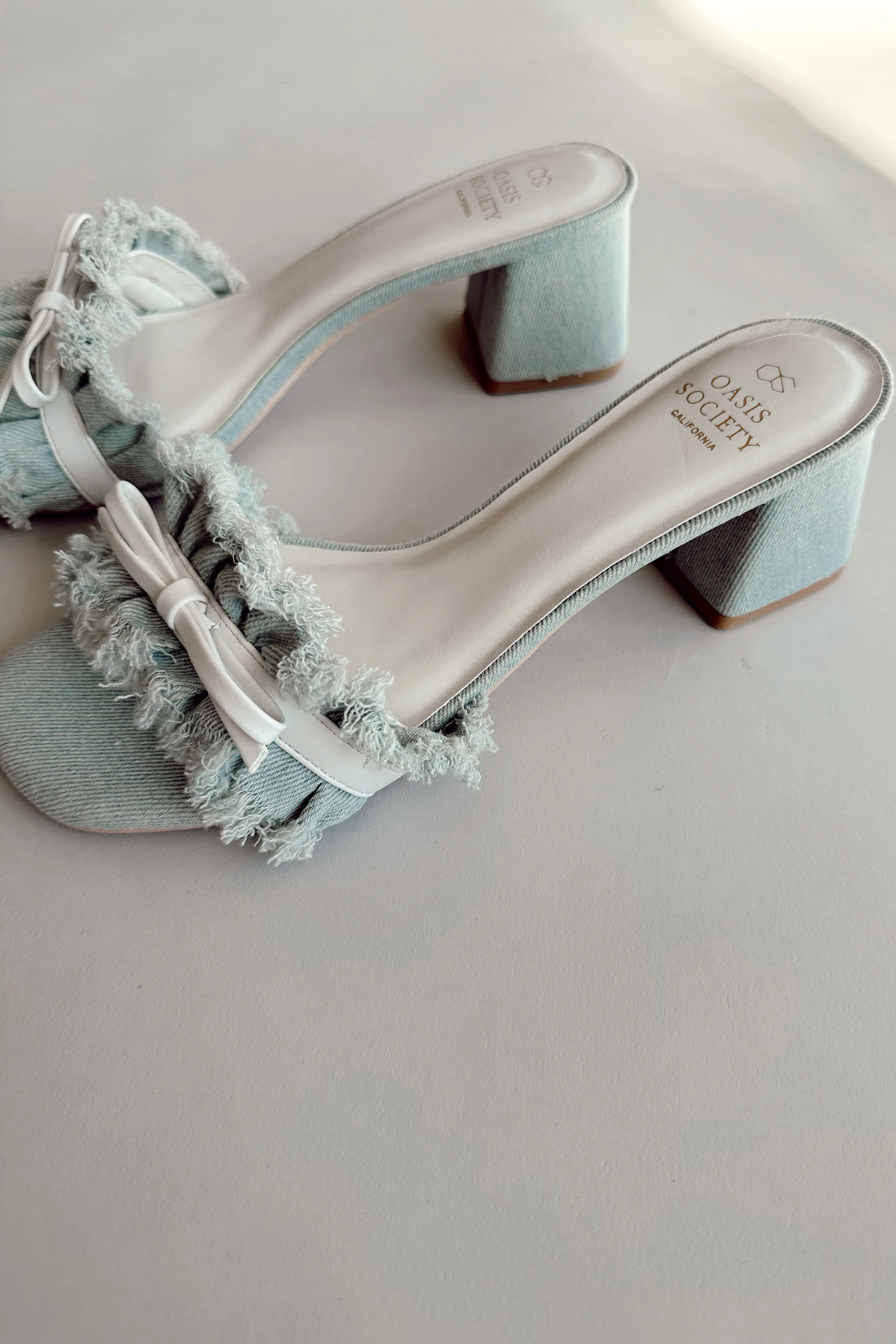 Julissa Light Denim Bow Slide Heel - Image 8