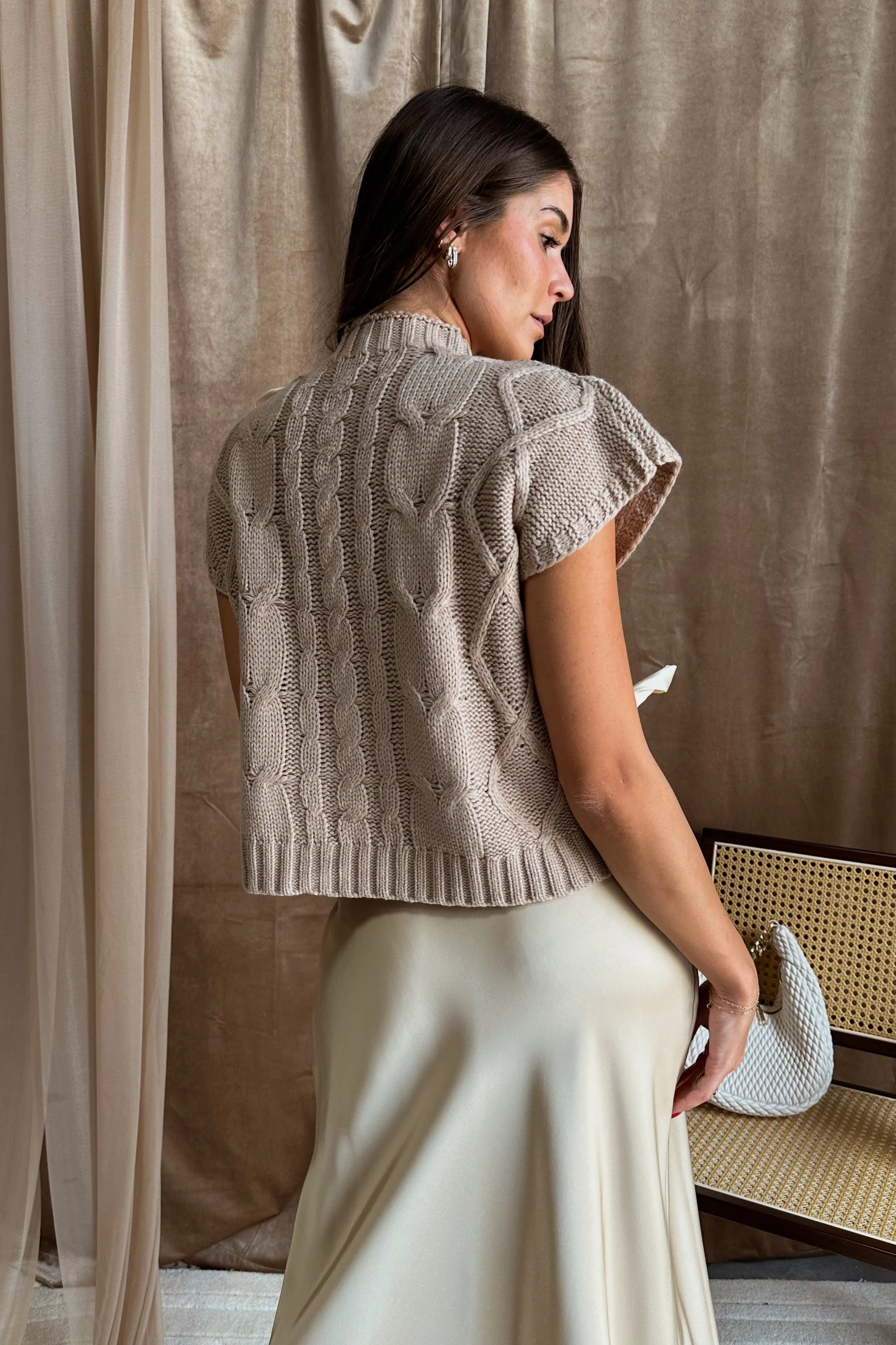 Karina Bow Sleeveless Sweater - Image 5