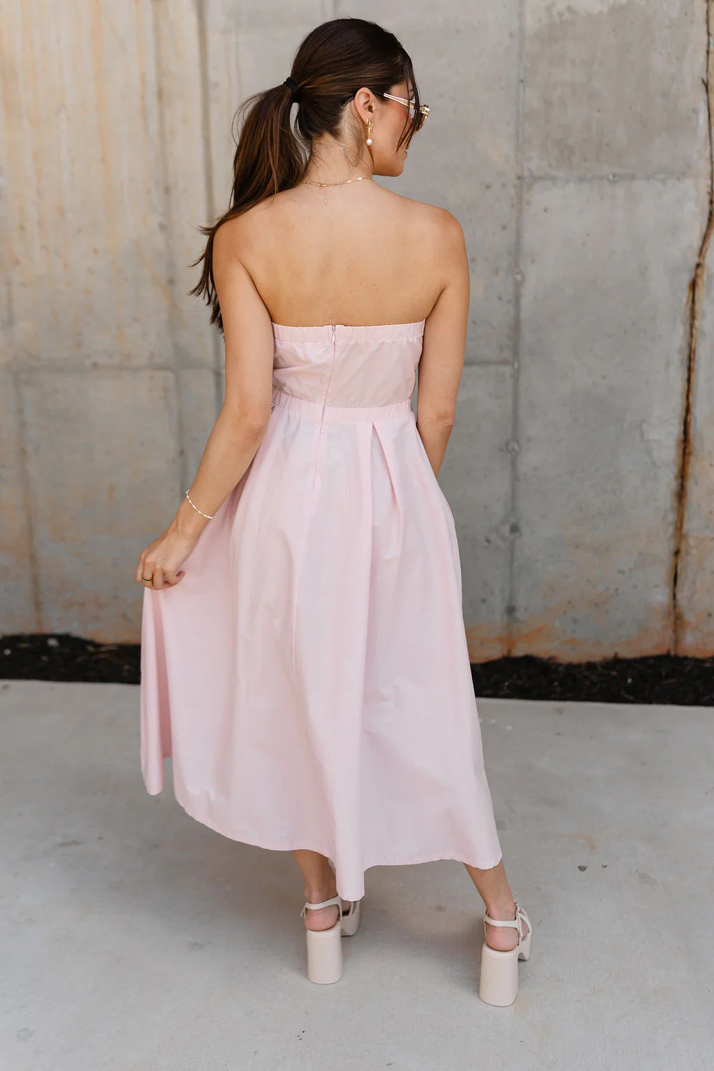 Karsyn Light Pink Strapless Flare Midi Dress - Image 4