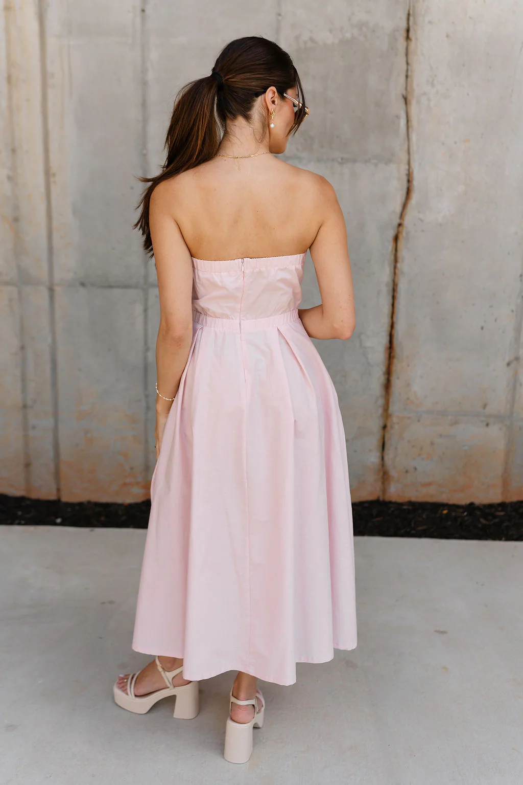 Karsyn Light Pink Strapless Flare Midi Dress - Image 9