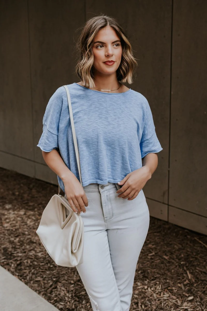 Kassidy Blue Cropped Short Sleeve Top - Image 2