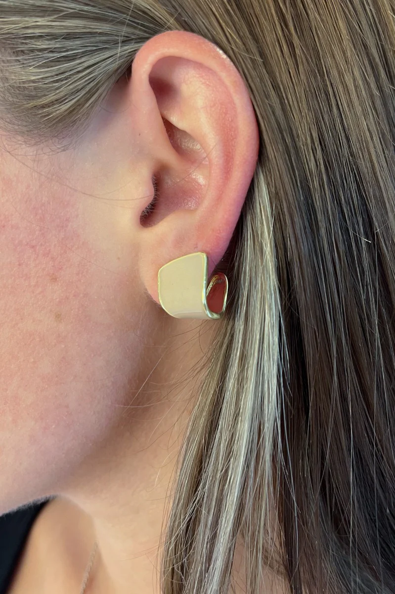 Keep It Classy Earrings