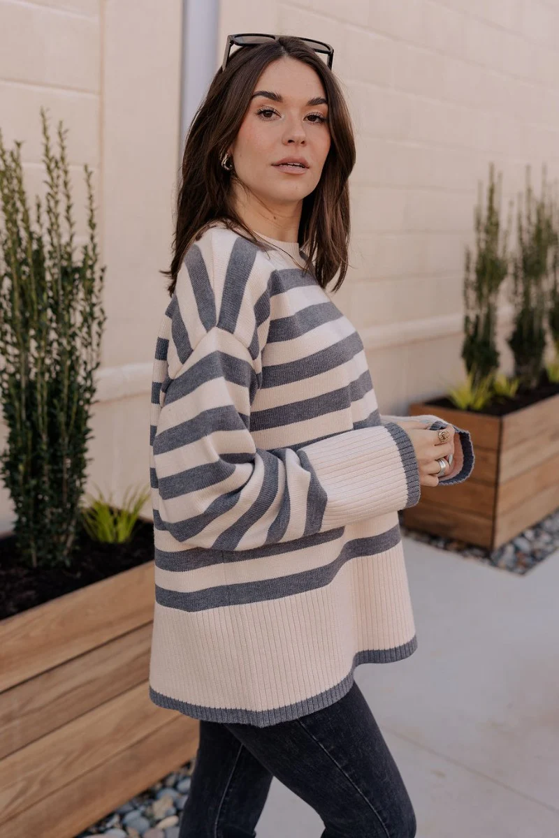 Kelly Cream & Grey Striped Long Sleeve Sweater - Image 4