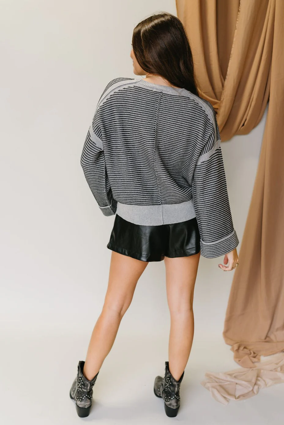 Kendall Grey Multi Long Sleeve Sweater - Image 7