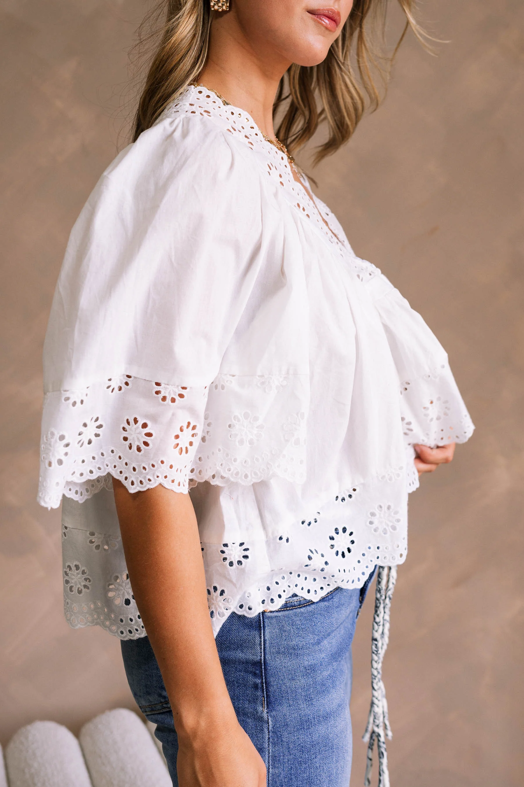 Kennedi White Eyelet Scalloped Short Sleeve Top - Image 3