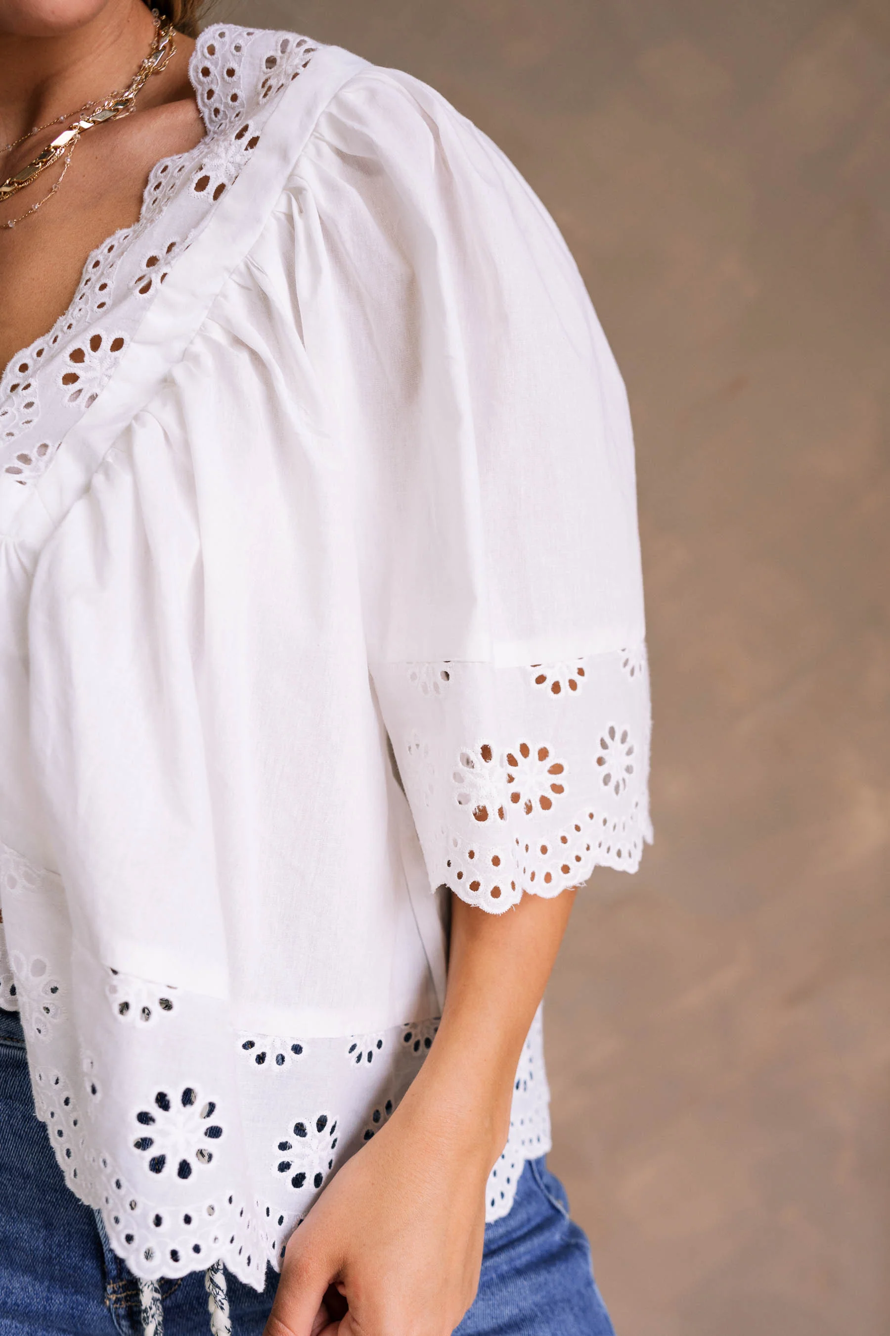 Kennedi White Eyelet Scalloped Short Sleeve Top - Image 8