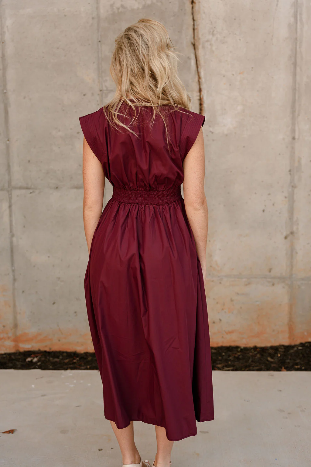 Kennedi Wine Zip-Up Midi Dress - Image 4