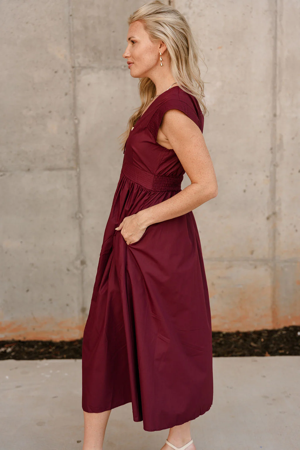 Kennedi Wine Zip-Up Midi Dress - Image 5