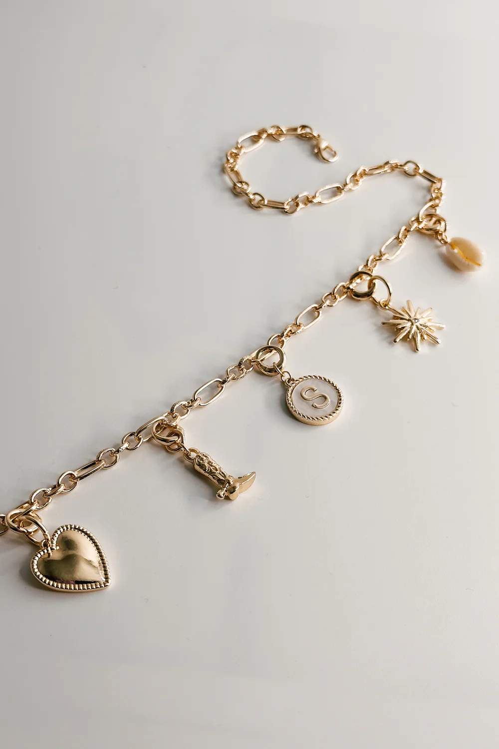 Kennedy Gold Chain Link Necklace - Image 6