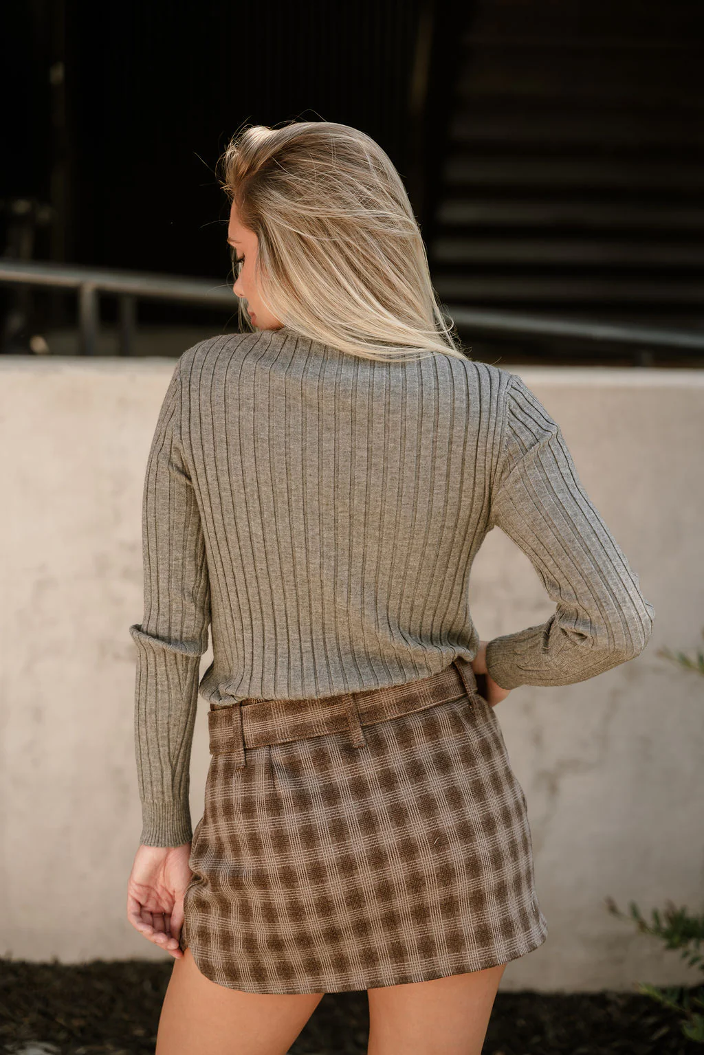 Kora Heather Grey Ribbed Knit Top - Image 4