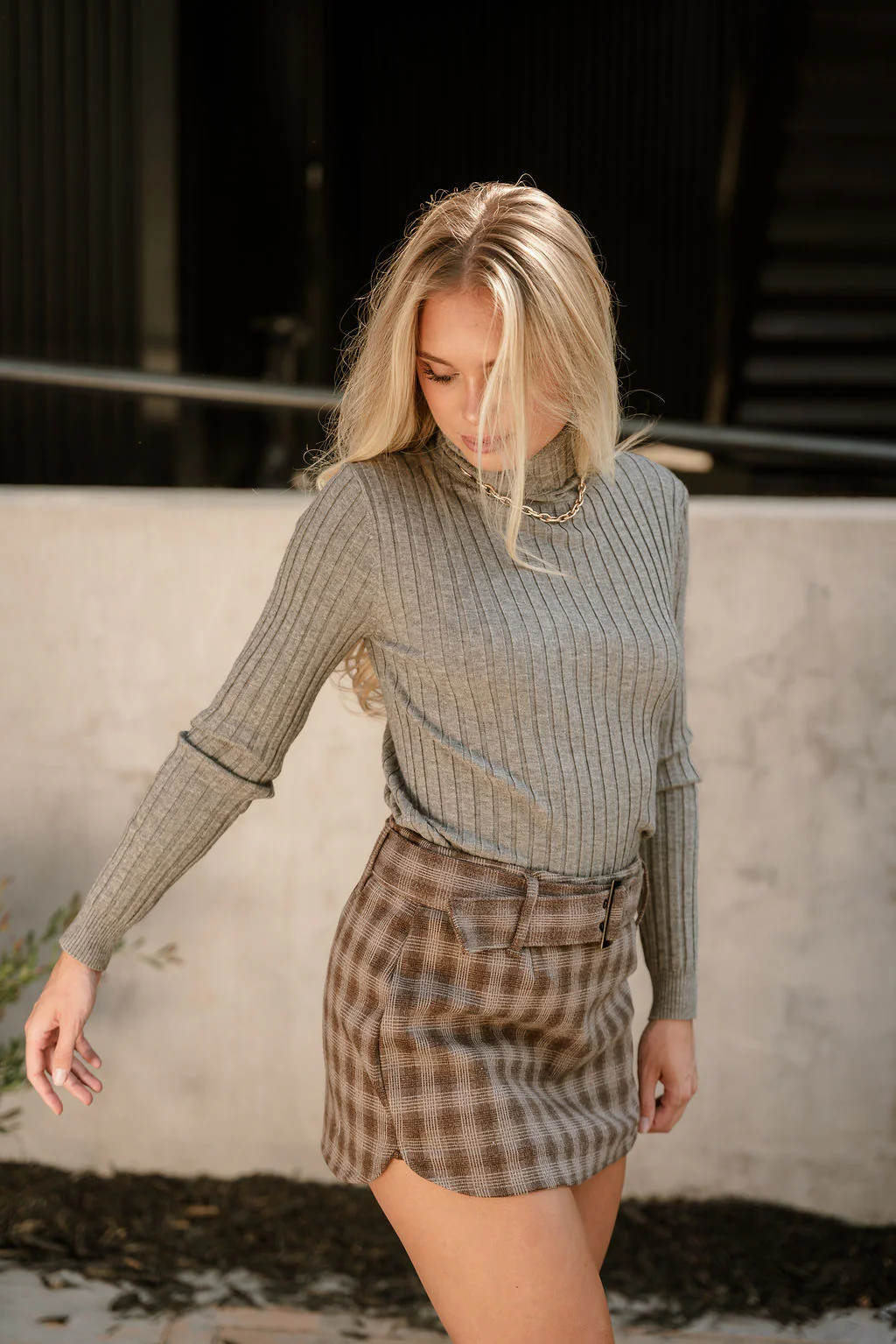 Kora Heather Grey Ribbed Knit Top - Image 6