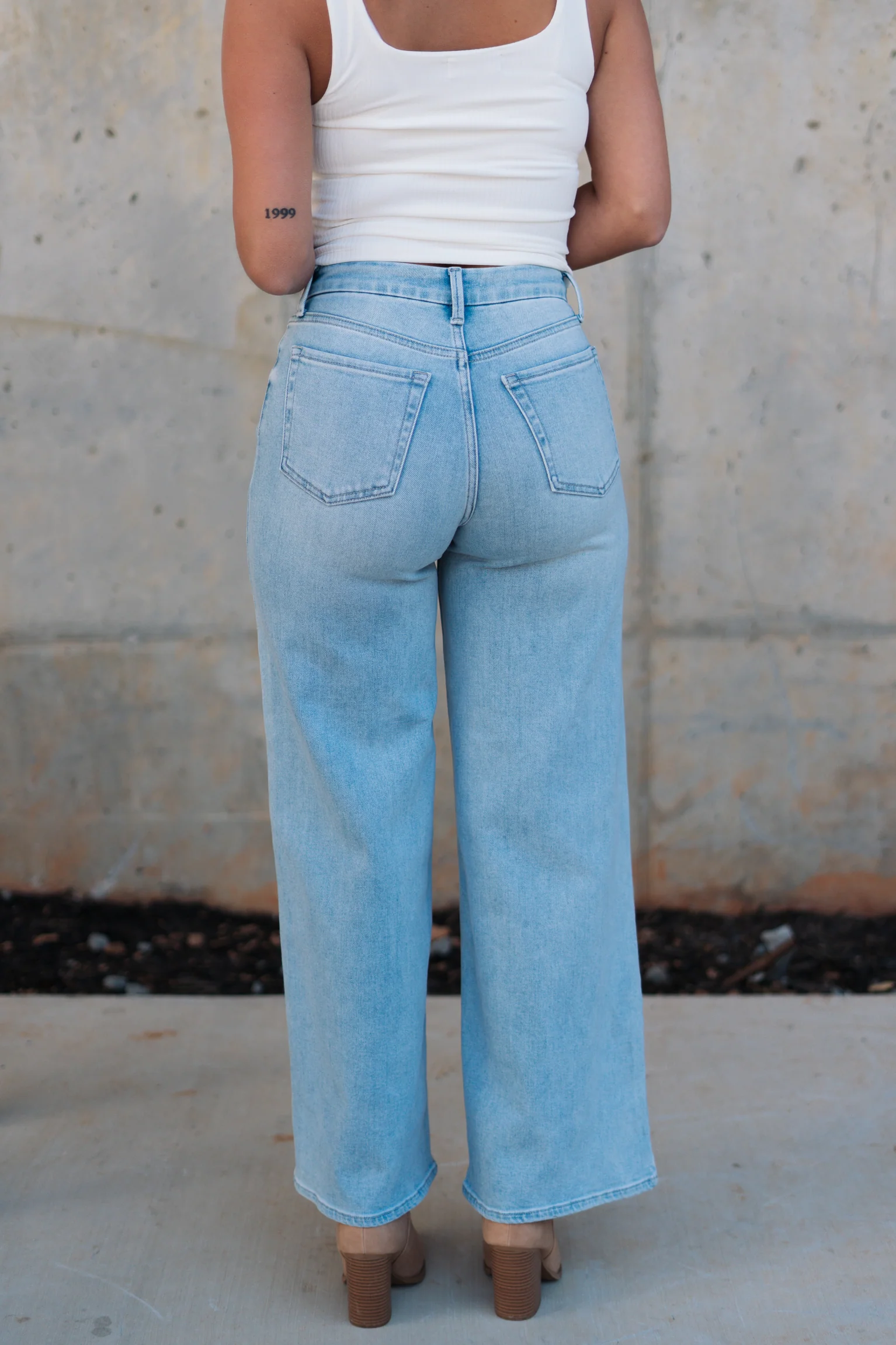 Kristen Light Wash Wide Leg Jeans - Image 3
