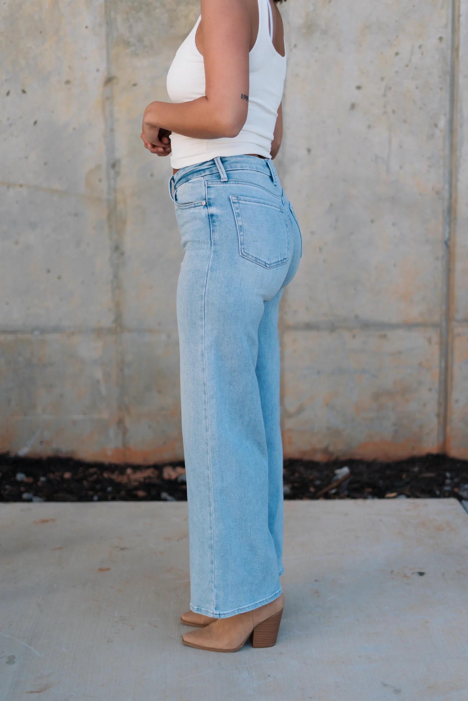 Kristen Light Wash Wide Leg Jeans - Image 6