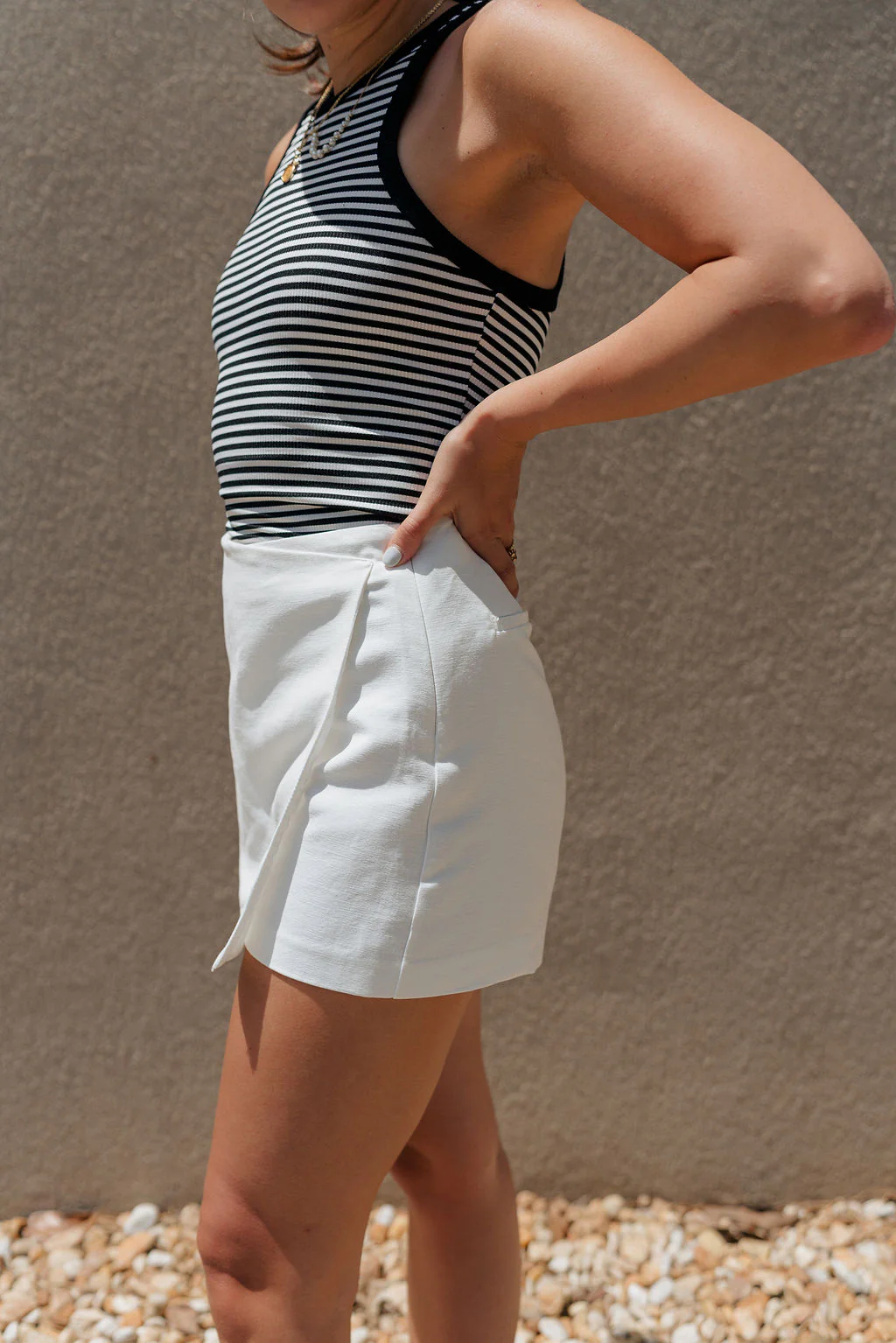 Kyla Asymmetrical Hem Skort - Image 12