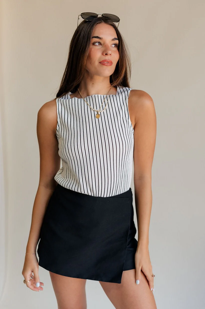 Kyla Asymmetrical Hem Skort - Image 5
