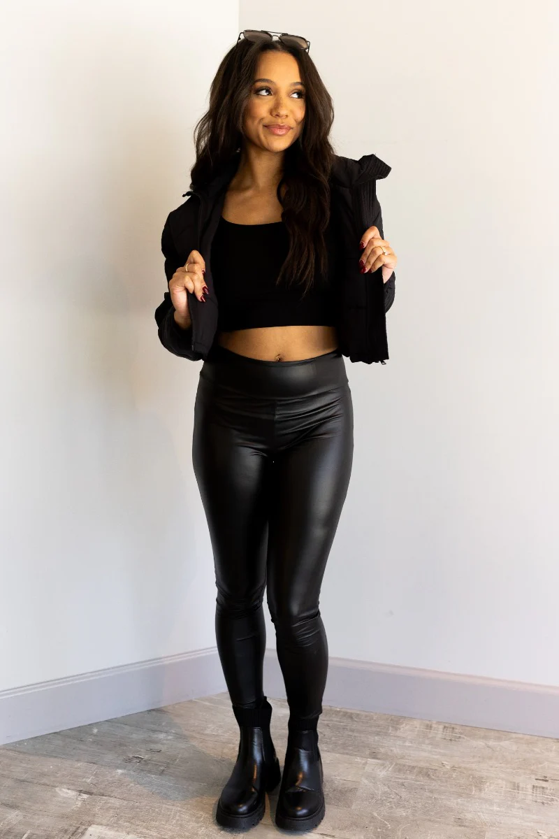 Kyra Black Cropped Puffer Jacket - Image 2